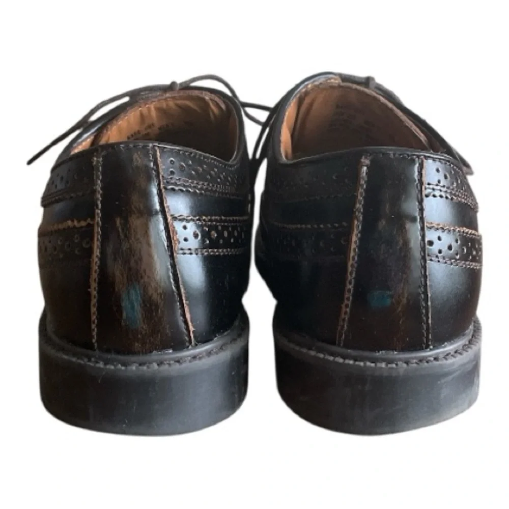 G.H. Bass & Co. Brown Leather Lace Up Shoe